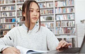 How to Find Credible Sources for Essays