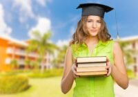 How to Choose a College Major That Works for Your Future 