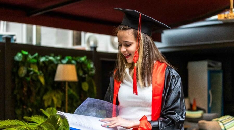 College Application Checklist: The Only Guide You Need to Stay on Track